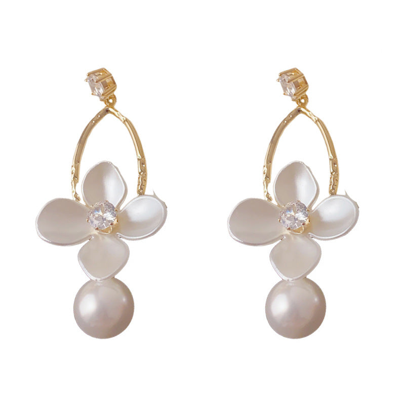 Luxury Teardrop Petal Pearl Drop Earrings – Elegant Floral Design
