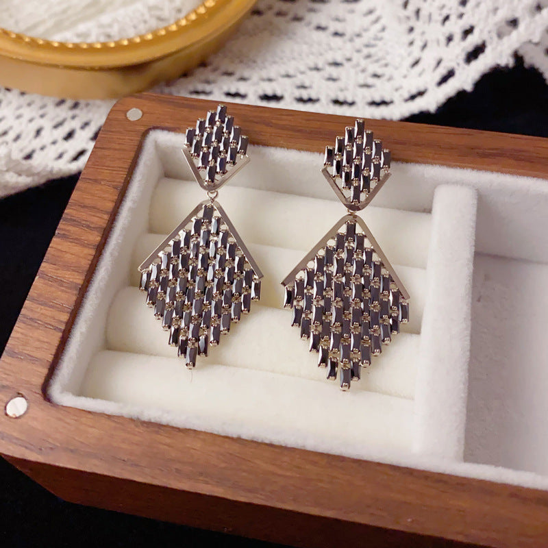 Luxury Zircon Geometric Rhombus Tassel Drop Earrings – Elegant Design