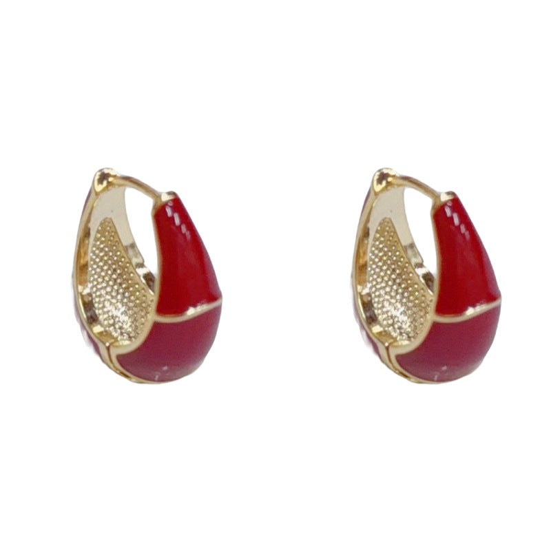 Elegant Red Geometric Ear Cuff Earrings – Bold Minimalist Design