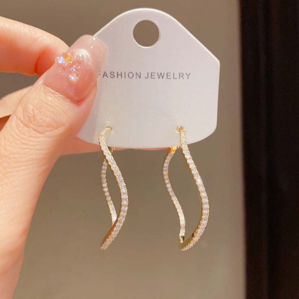 Eaioncol Full CZ Irregular Hoop Earrings Gold