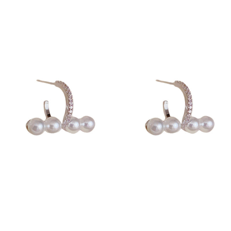 Luxury Horizontal Pearl Bar Earrings – Elegant Design