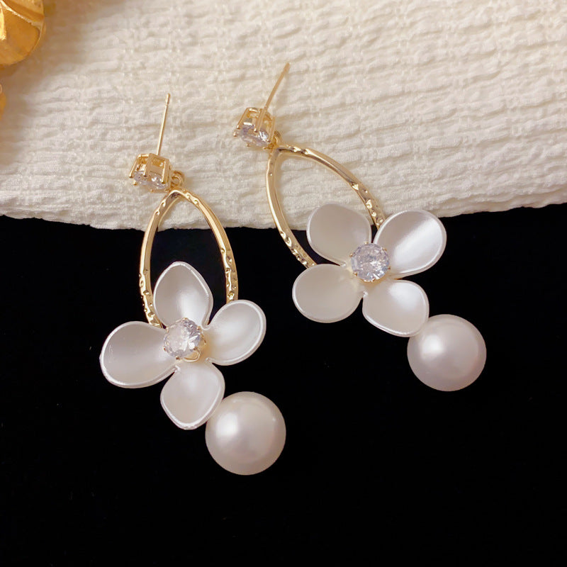 Luxury Teardrop Petal Pearl Drop Earrings – Elegant Floral Design