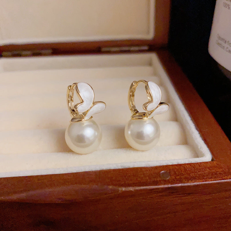 Elegant Drip-Oil Butterfly Pearl Stud Earrings – Sweet Design