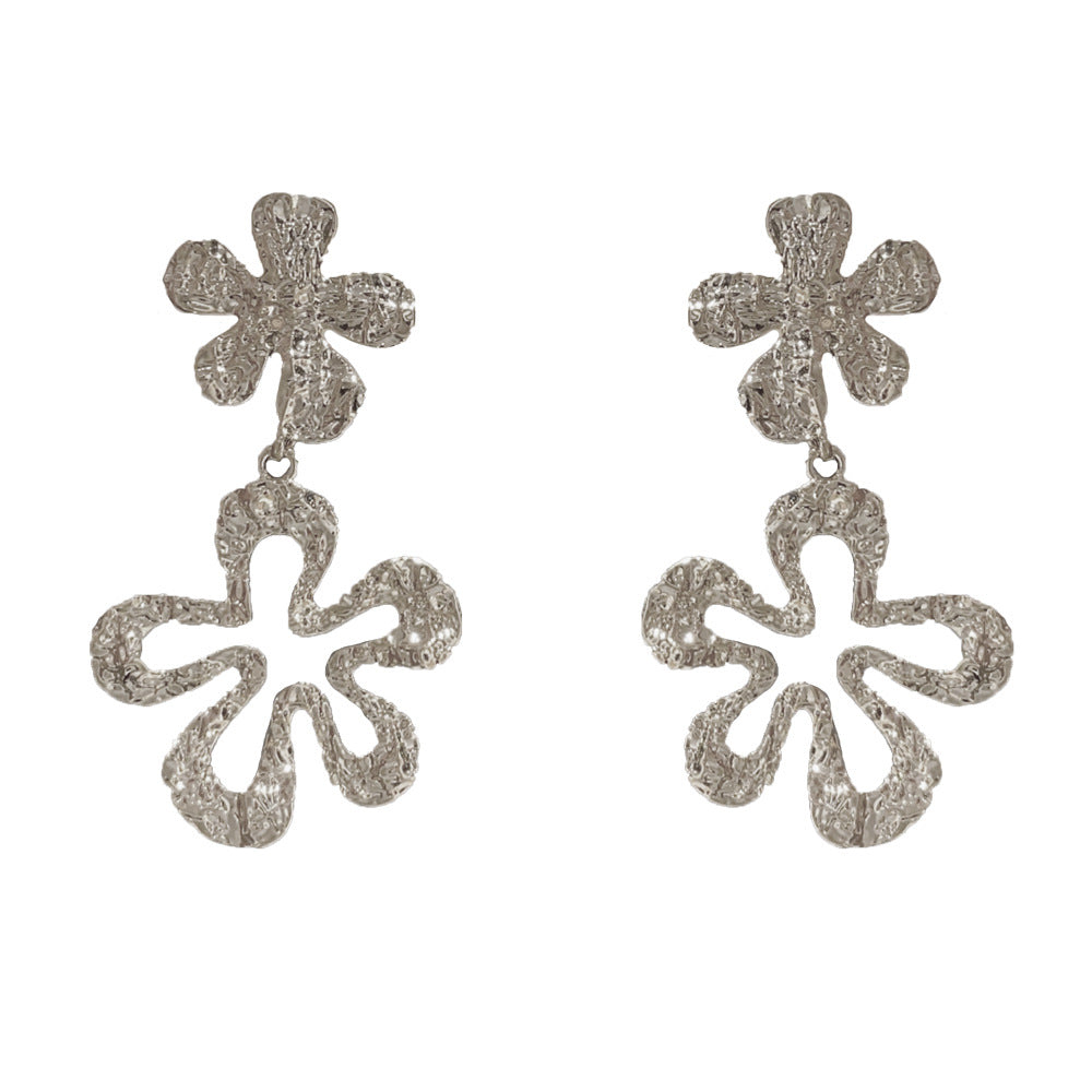 Eaioncol Openwork Floral Tassel Drop Earrings Gold Silver