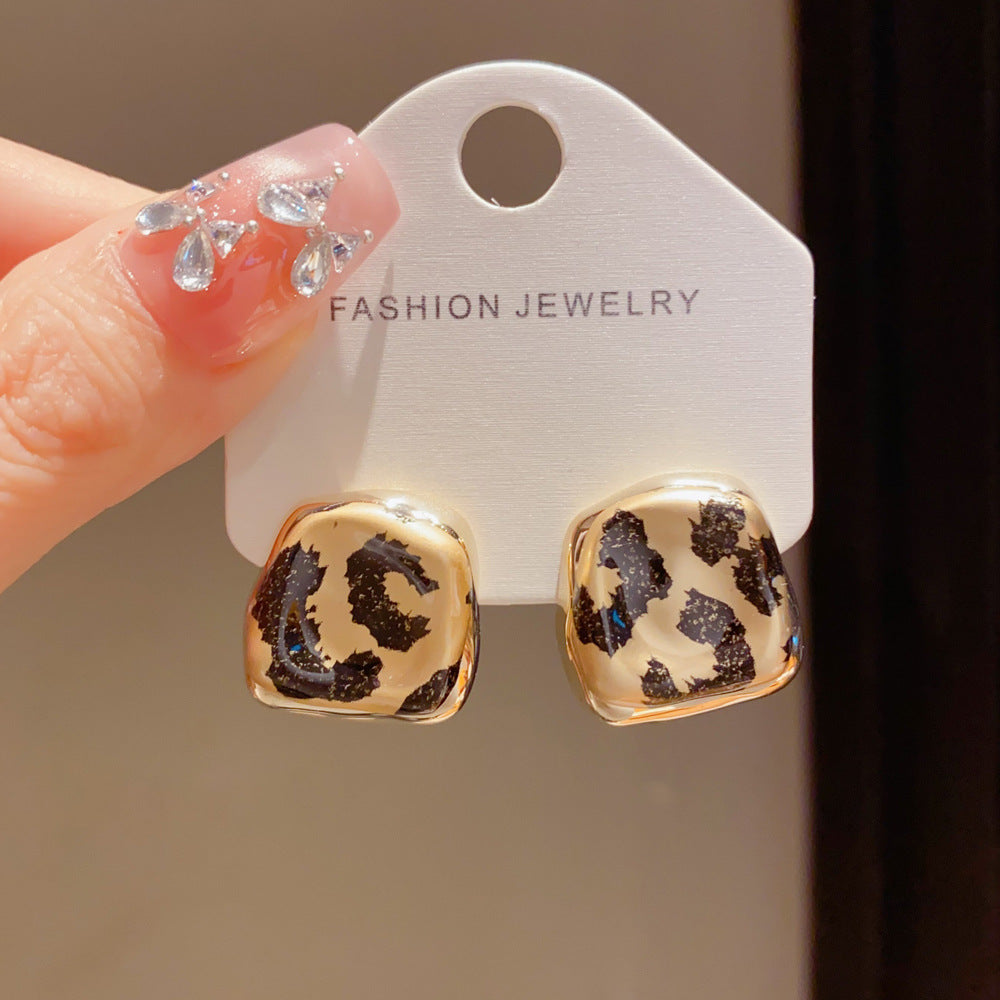 Eaioncol Irregular Leopard Square Stud Earrings Gold