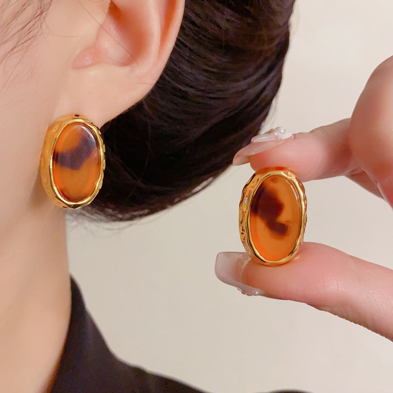 Elegant Leopard Resin Oval Stud Earrings – Geometric Design