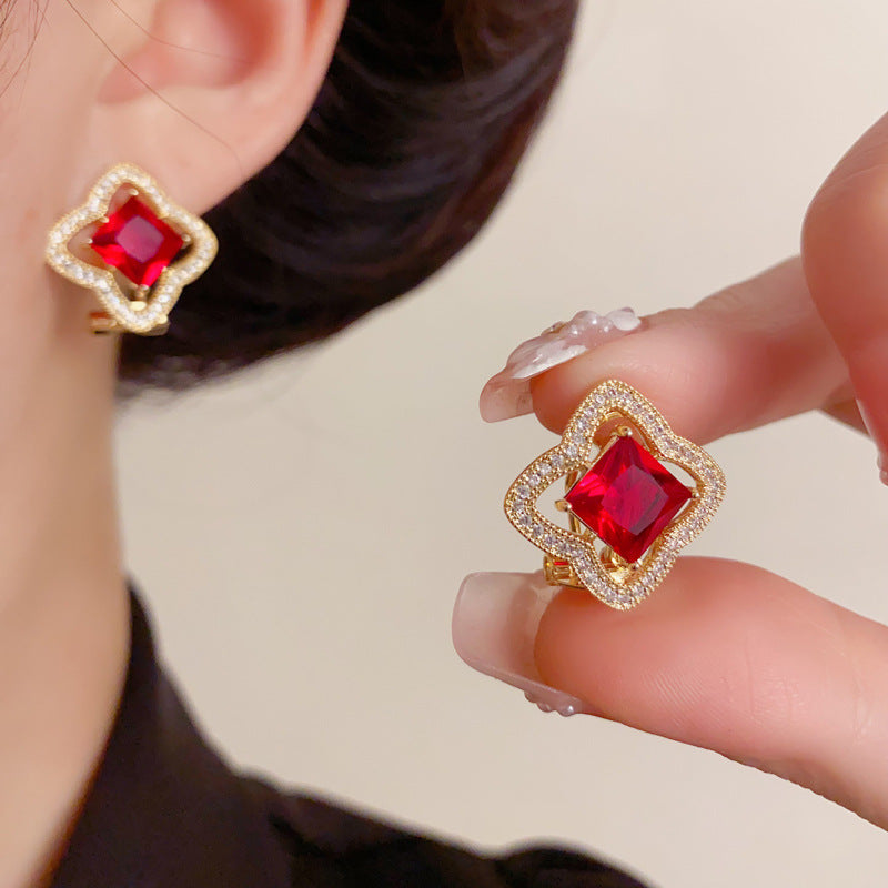 Elegant Zircon Rhombus Square-Cut Stud Earrings – Geometric Design