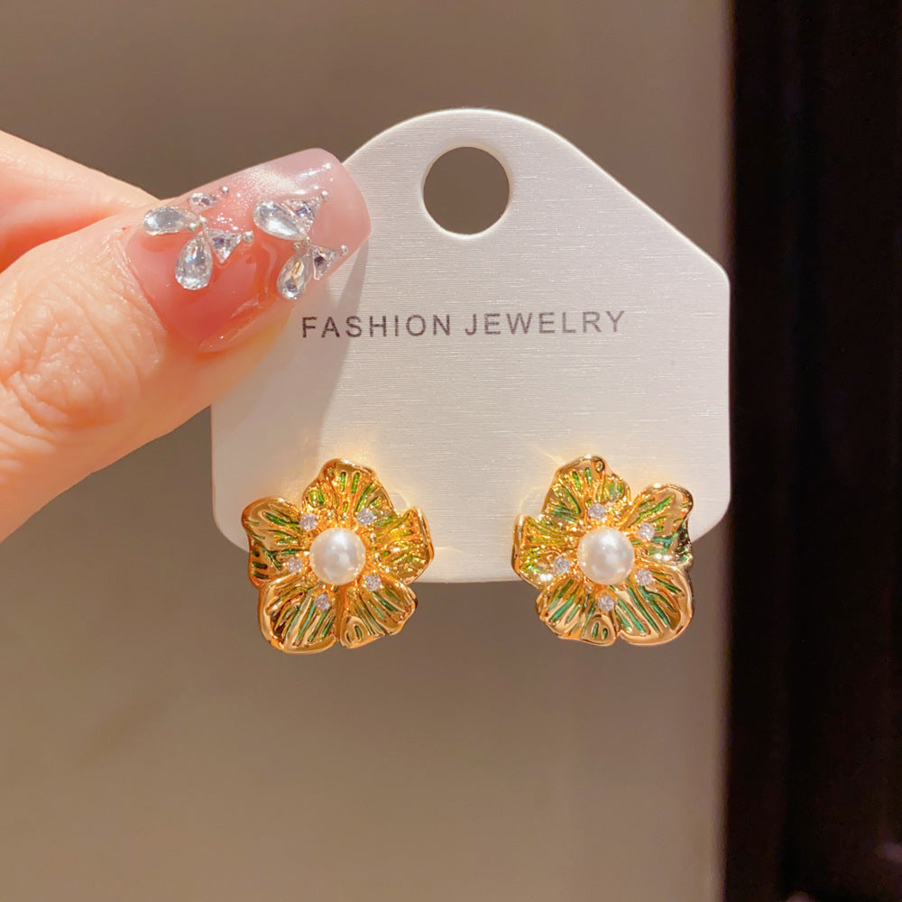 Eaioncol Green Metal Petal Pearl Hoop Earrings Gold
