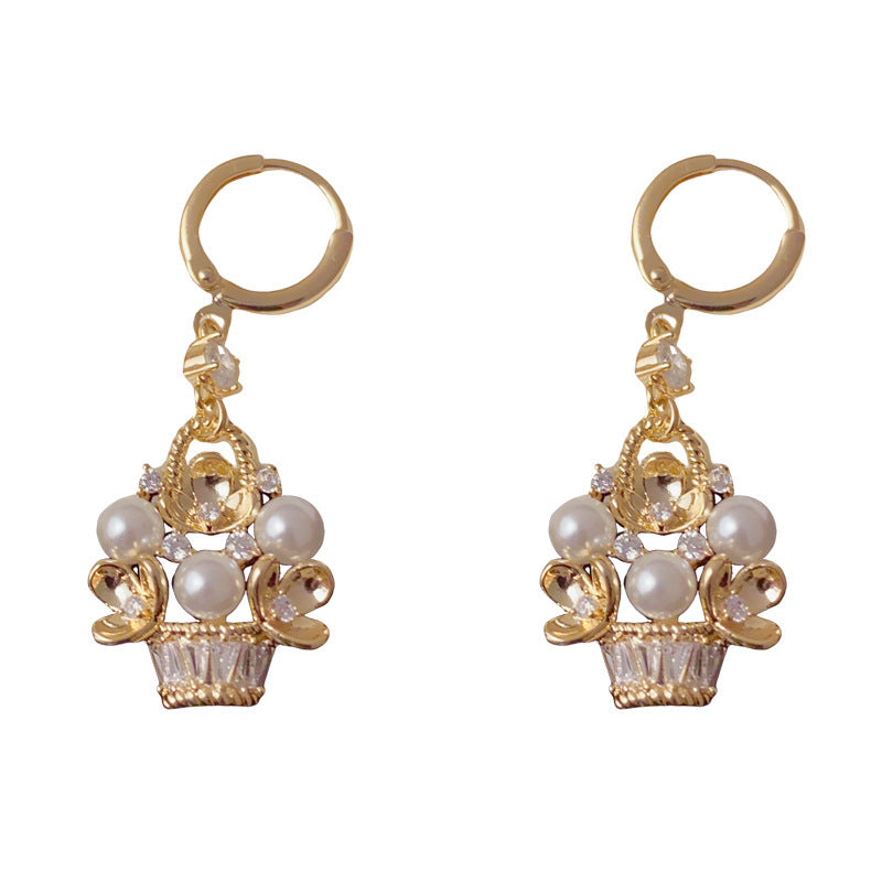 Luxury Pearl & Zircon Flower Basket Ear Cuff – French Floral Design