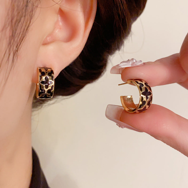 14K Gold-Plated Geometric Leopard Print Hoop Earrings -Chic and Unique