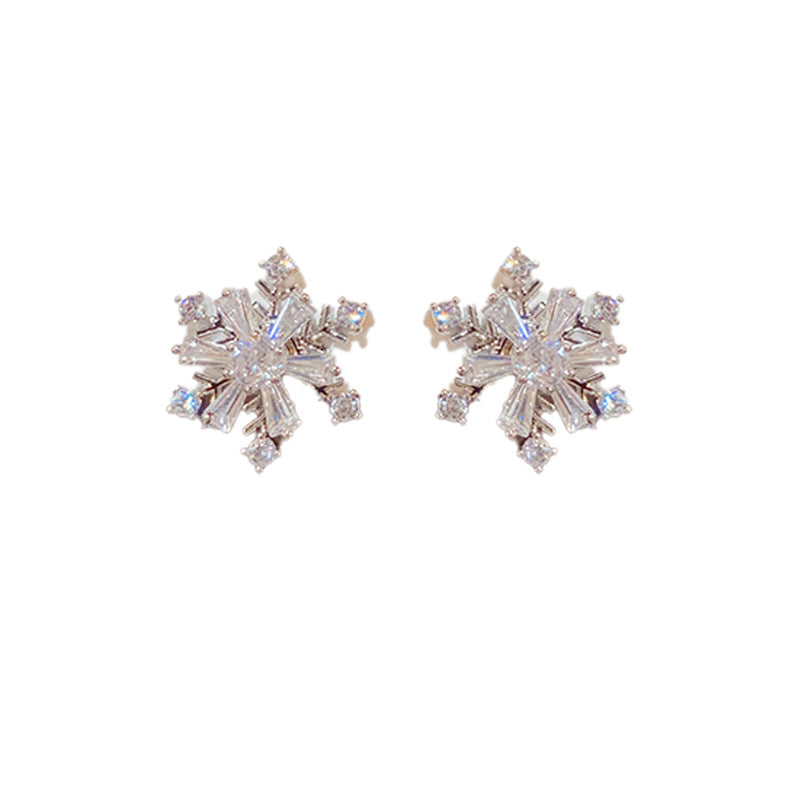 S925 Rotating Snowflake Stud Earrings - Elegant Winter Style