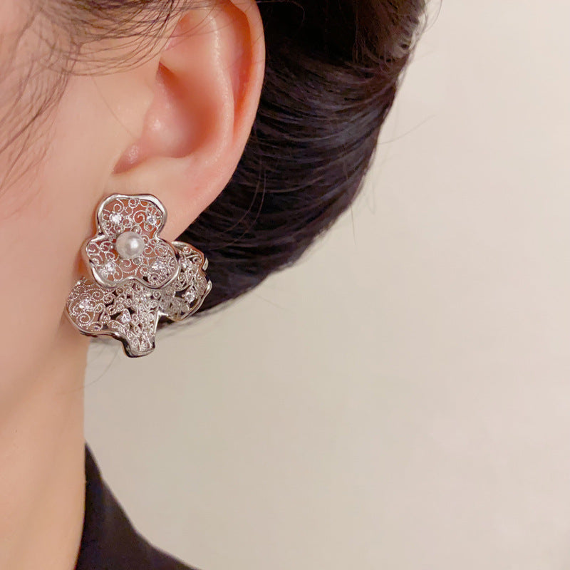 Luxury Hollow Metal Petal Two-Way Stud Earrings – Floral Design