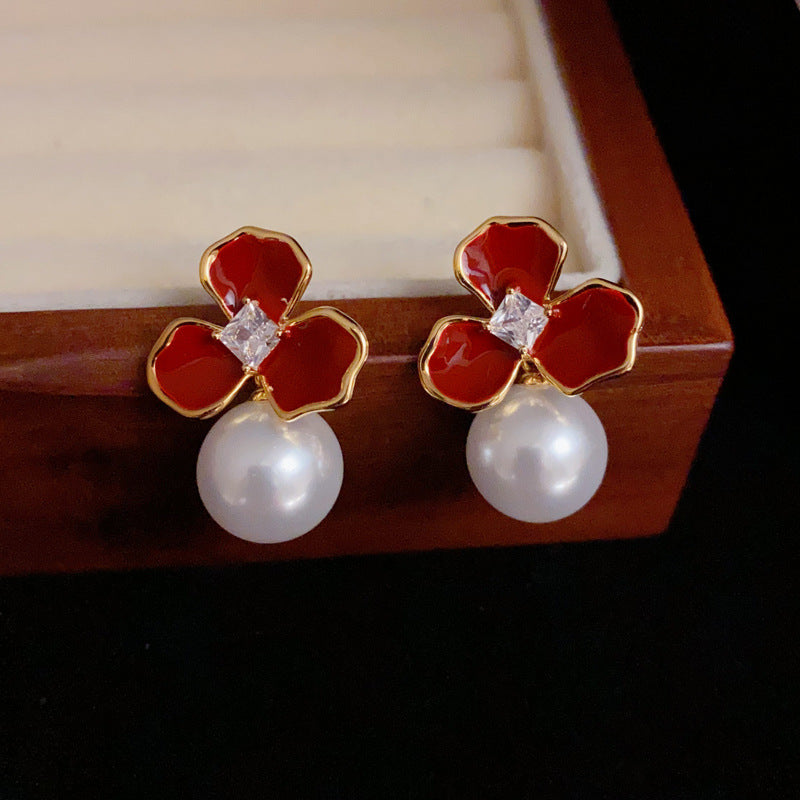 14KGold-Plated Red Oil Drop 3Leaf Flower Pearl Earrings-Elegant Design