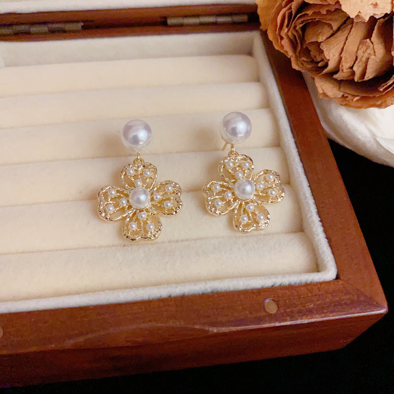 Luxury Pearl & Hollow Four-Leaf Flower Drop Earrings – Floral Design
