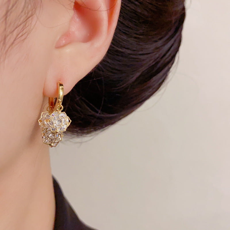 Luxury Full-Zircon Rose Flower Tassel Earrings – Elegant Design