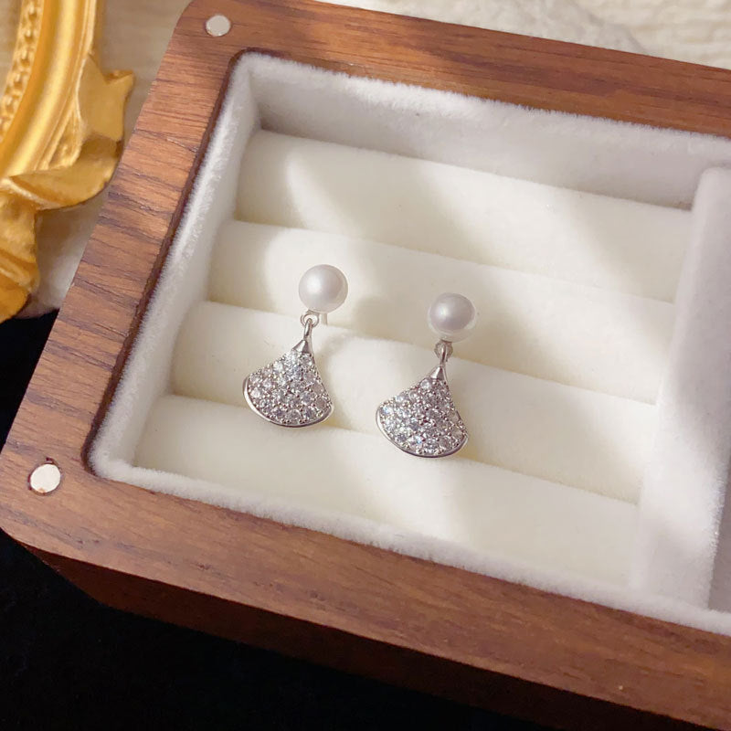 Luxury Pearl Full-Zircon Mini Dress Stud Earrings – Geometric Design