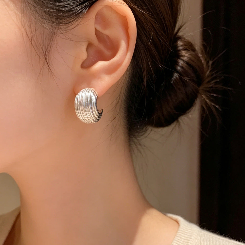 Eaioncol Textured C Hoop Earrings Gold Silver