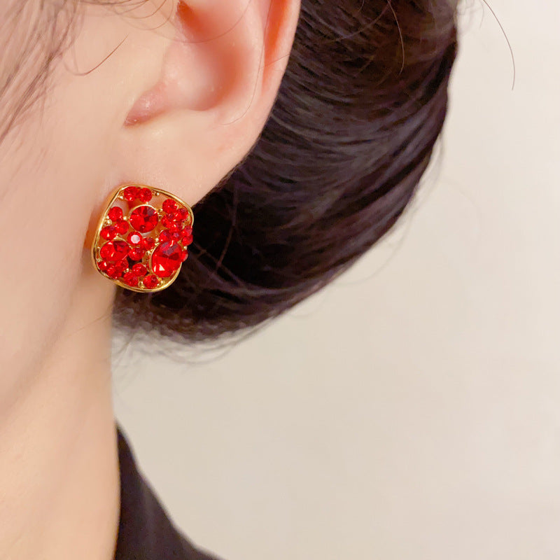 Luxury Full-Zircon Hollow Circle Stud Earrings – Geometric Design