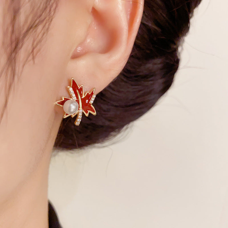 14K Gold-Plated Red Maple Leaf Pearl Stud Earrings - Autumn Elegance