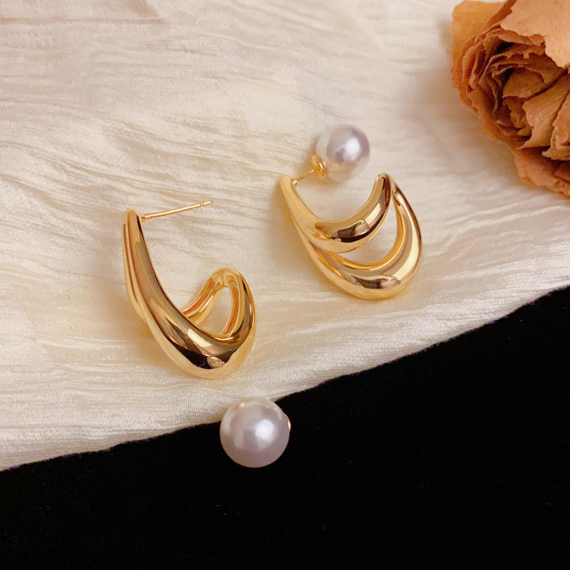 Luxury Three-Way Metal Droplet & Pearl Drop Earrings – Elegant Design
