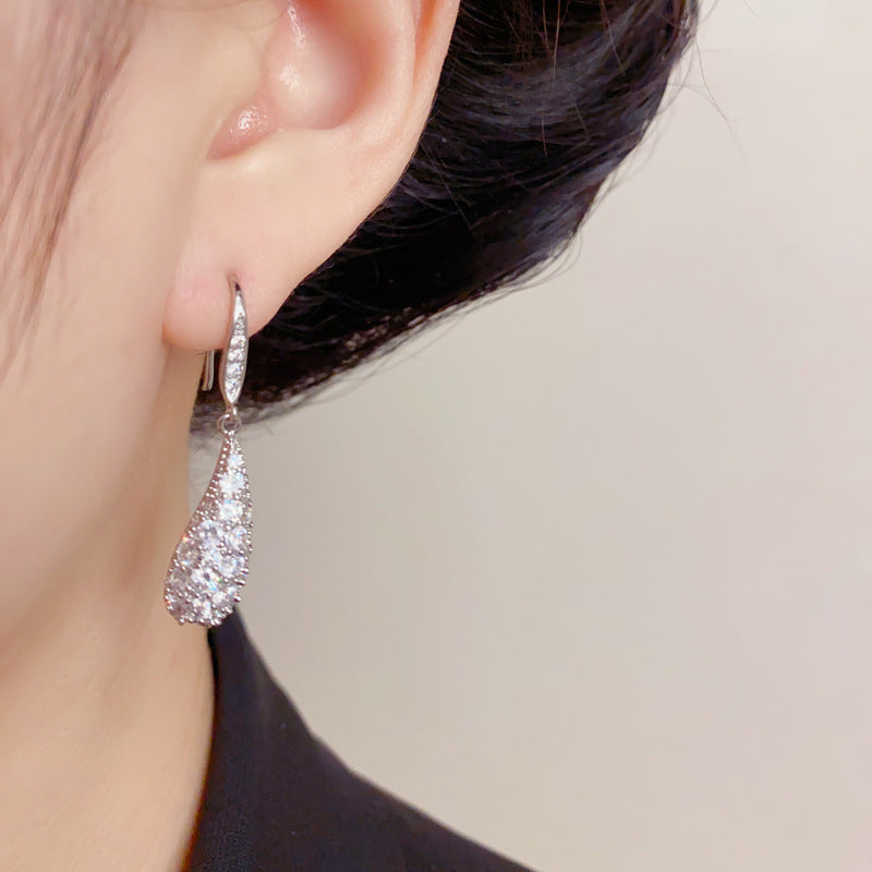 Elegant Full-Zircon Teardrop Ear Hooks – Minimalist Long Drop Design