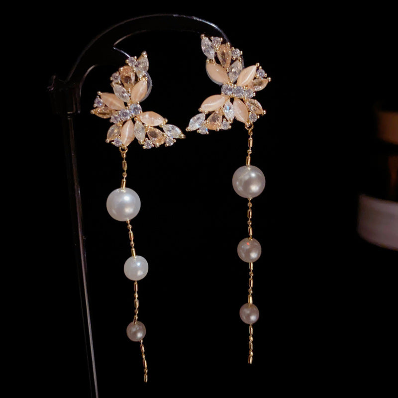 14K Gold-Plated Zircon Butterfly Pearl Tassel Earrings -Elegant Design