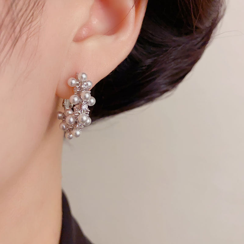 Elegant Zircon Pearl Hoop Earrings – Minimalist Geometric Design