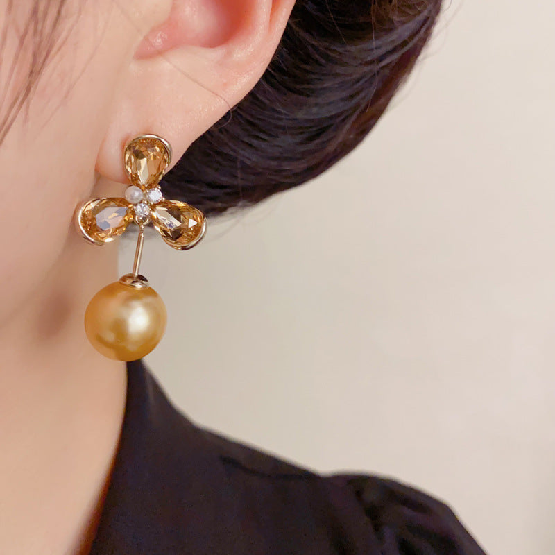 Elegant Zircon Four-Leaf Flower Pearl Drop Earrings – Lucky Design