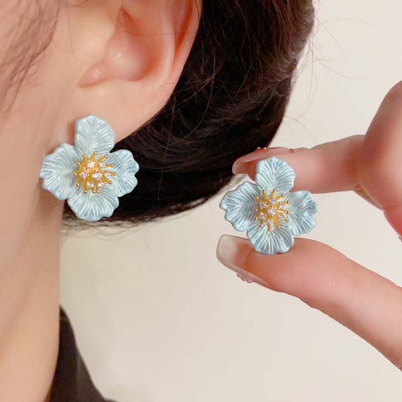 14K Gold-Plated Blue Floral Stud Earrings – Elegant Minimalist Design