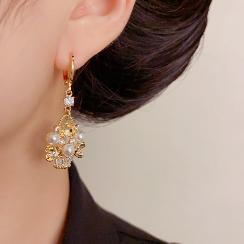 Luxury Pearl & Zircon Flower Basket Ear Cuff – French Floral Design