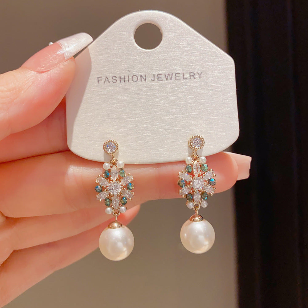 Eaioncol Snowflake Pearl CZ Drop Earrings Gold
