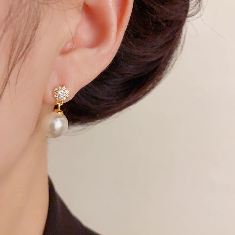 Luxury Zircon Pearl Drop Earrings – Geometric Design