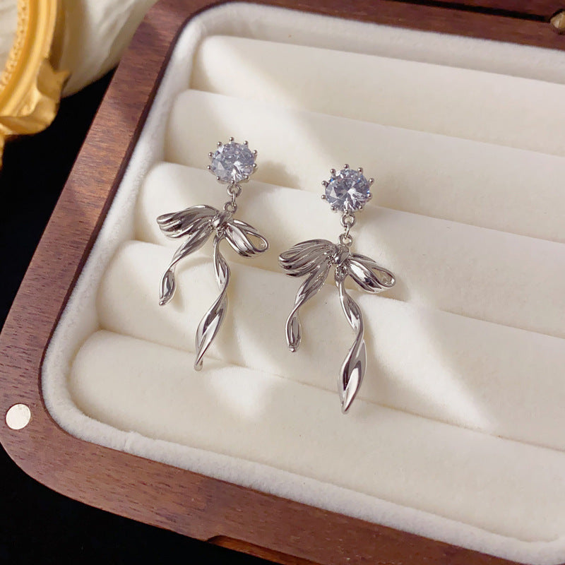 Luxury Zircon Metal Bow Drop Earrings – Elegant Design