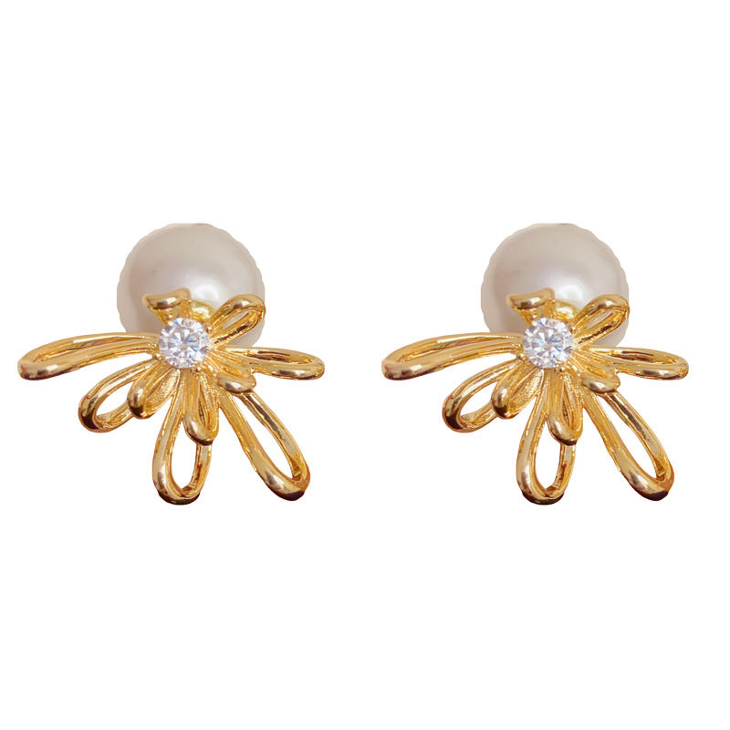 Eaioncol Two-Way Metal Petal Pearl Earrings Gold Silver