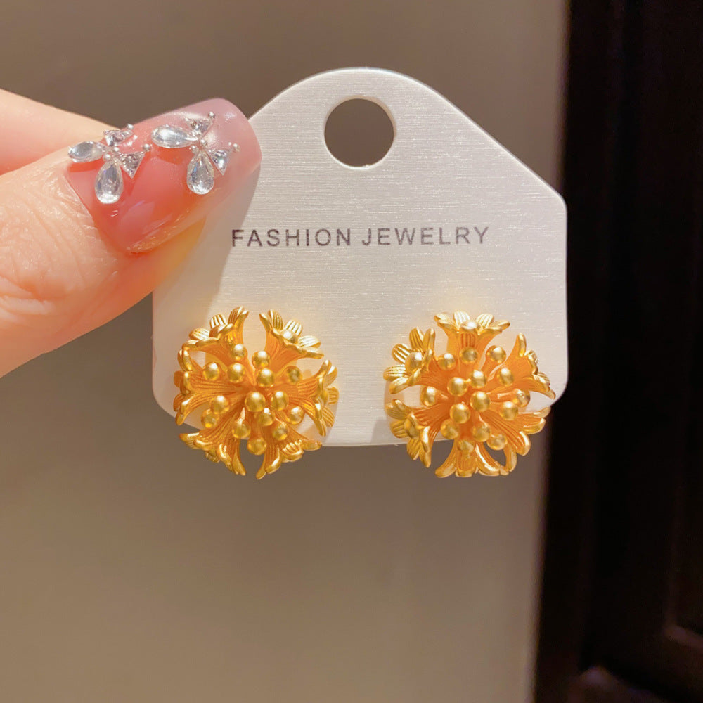 Eaioncol Matte Gold Flower Stud Earrings 14K Gold Plated