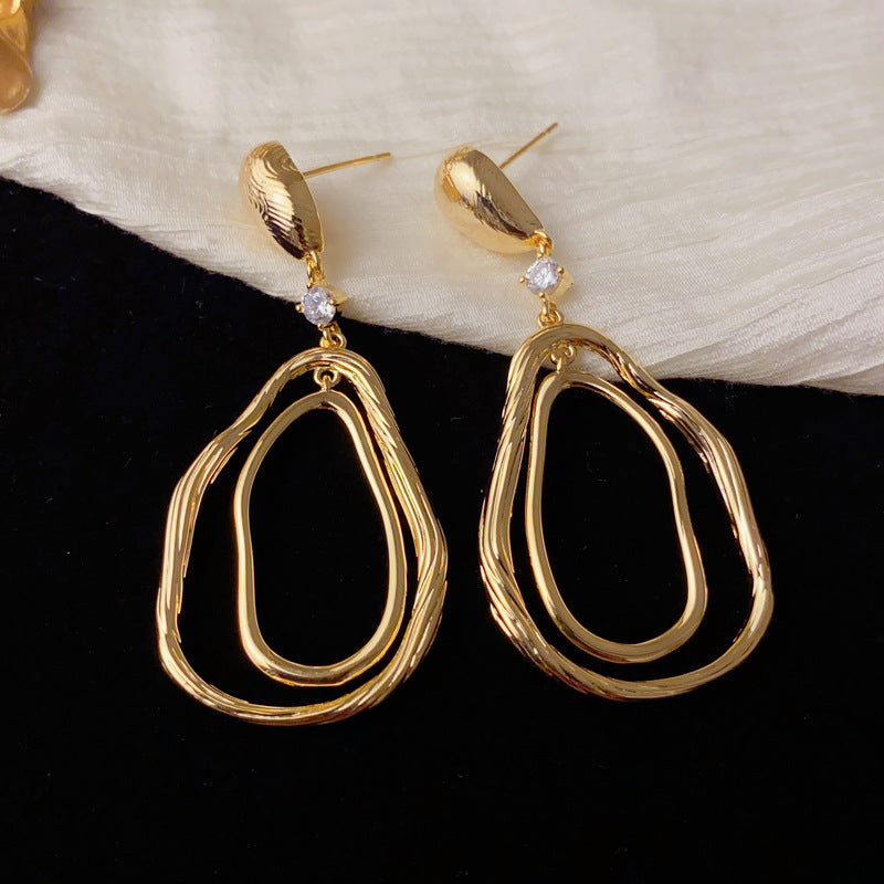 Luxury Irregular Geometric Metal Drop Earrings – Elegant Design