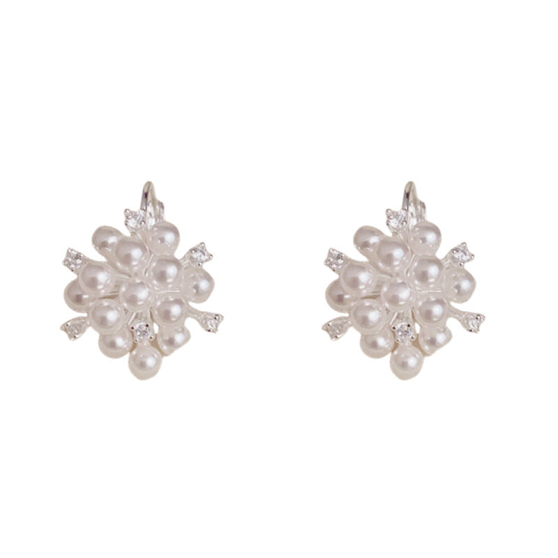 18K Gold Luxury Pearl Flower Bouquet Ear Cuff Earrings – Hoops Design