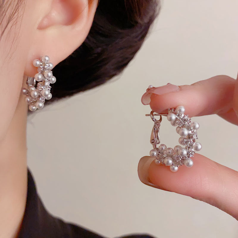 Elegant Zircon Pearl Hoop Earrings – Minimalist Geometric Design