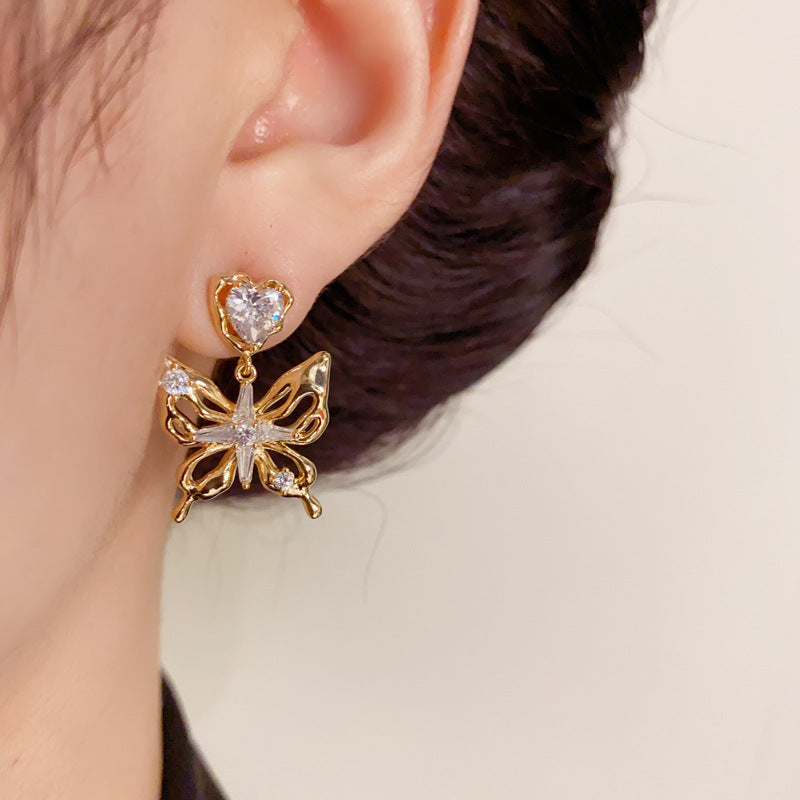 14K Gold-Plated Metal Hollow Butterfly Stud Earrings - Elegant & Chic