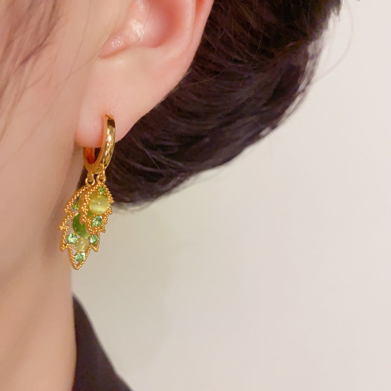Luxury Green Hollow D-Layer Leaf Gold Earrings – Elegant Design
