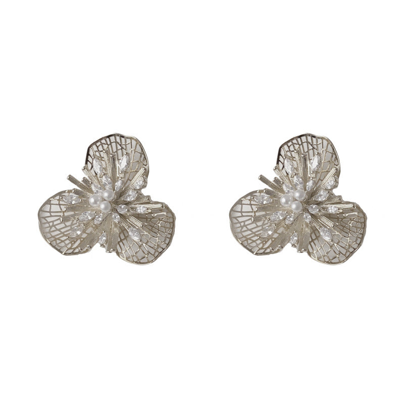 Luxury Zircon Openwork Metal Petal Stud Earrings – Floral Design