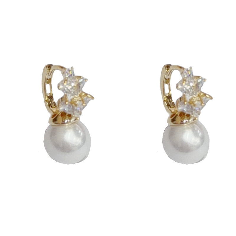 Elegant Zircon Pearl Geometric Stud Earrings – Minimalist Design