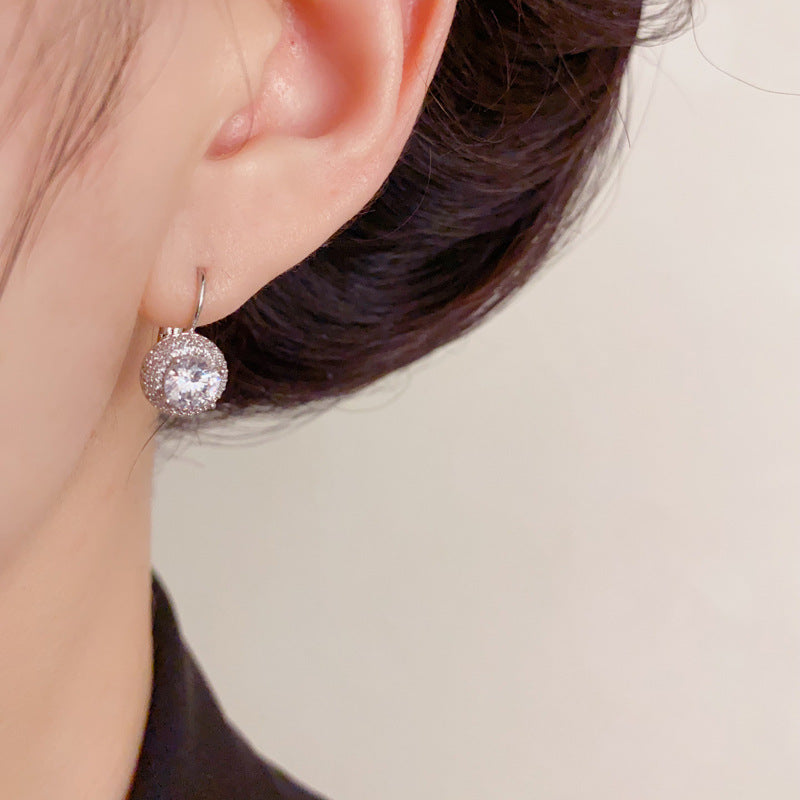 Elegant Zircon Round Ear Cuff Earrings – Geometric Design