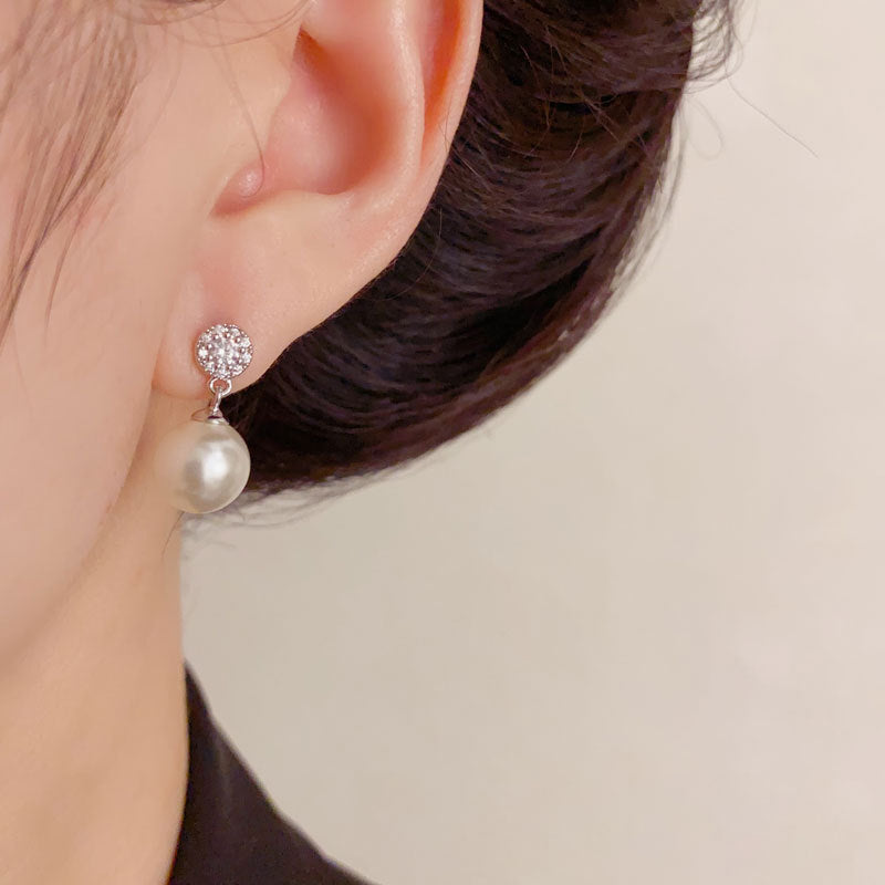 Luxury Zircon Pearl Drop Earrings – Geometric Design