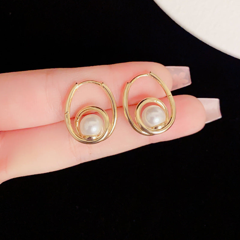 Eaioncol Twisted Metal Pearl Hoop Earrings Gold Silver