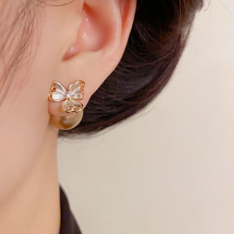 Two-Way Coffee Pearl 3-Leaf Flower Stud Earrings – Elegant Design