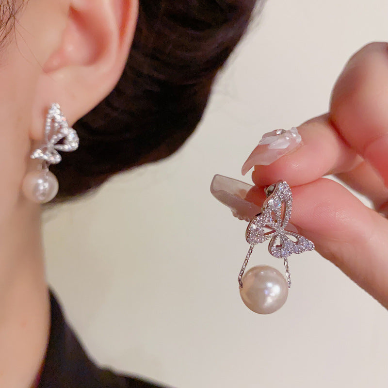 Luxury Zircon Butterfly Chain & Federally Earrings - Elegant Design