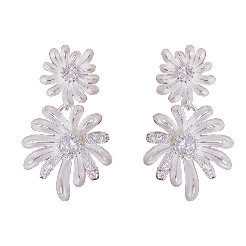 Eaioncol Matte Floral Petal Drop Earrings Gold Silver