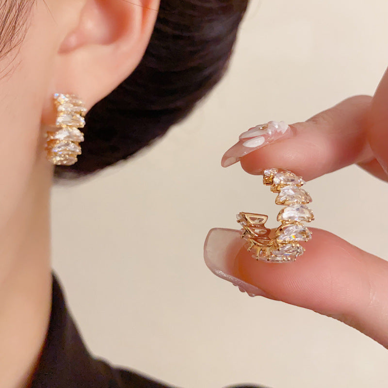Elegant Full-Zircon C-Shape Hoop Earrings – French Minimalist Design