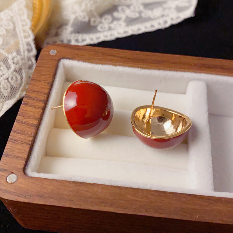 Luxury Red Enamel Circle Stud Earrings – Classic Retro Design